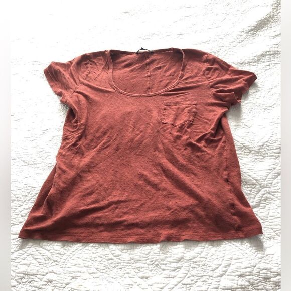 ɗ Banana Republic Pumpkin Orange Tee - Picture 1 of 4
